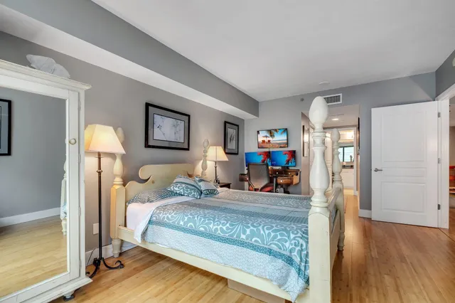 $345,000 | 300 South Duval Street, Unit 508, Tallahassee, FL 32301