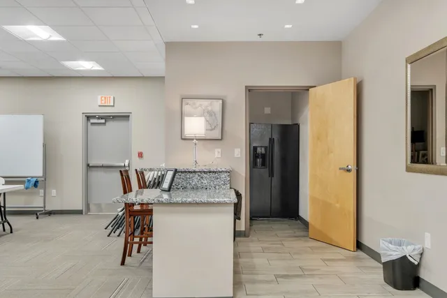 $345,000 | 300 South Duval Street, Unit 508, Tallahassee, FL 32301