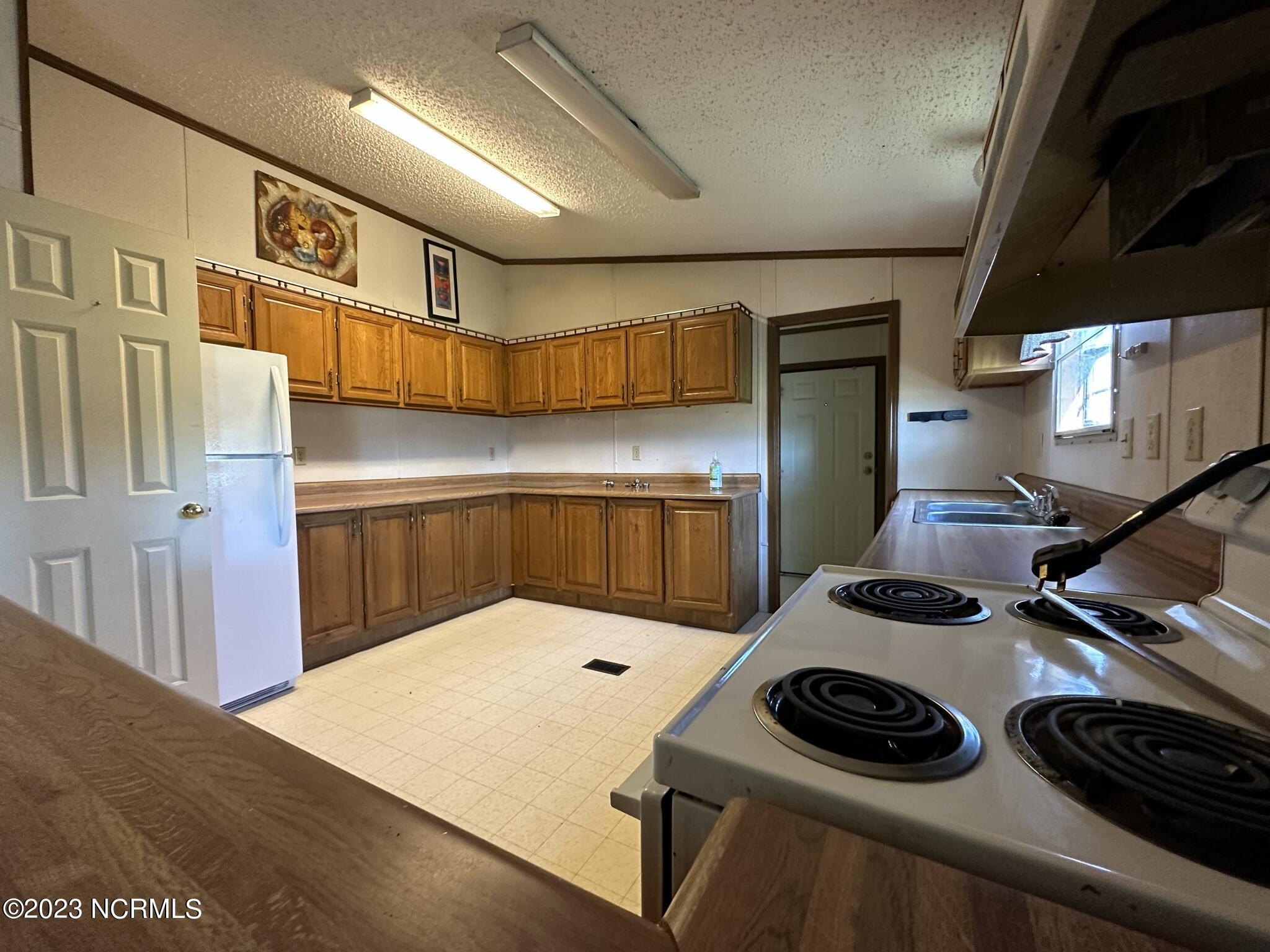 839 Lindell Road Stantonsburg, NC 27883 - Photo 11 of 35 IMG_2797