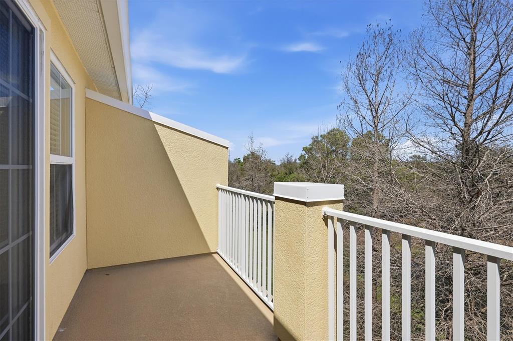 9038 White Sage Loop Lakewood Ranch, FL 34202 - Photo 37 of 52 a view of a balcony with staircase