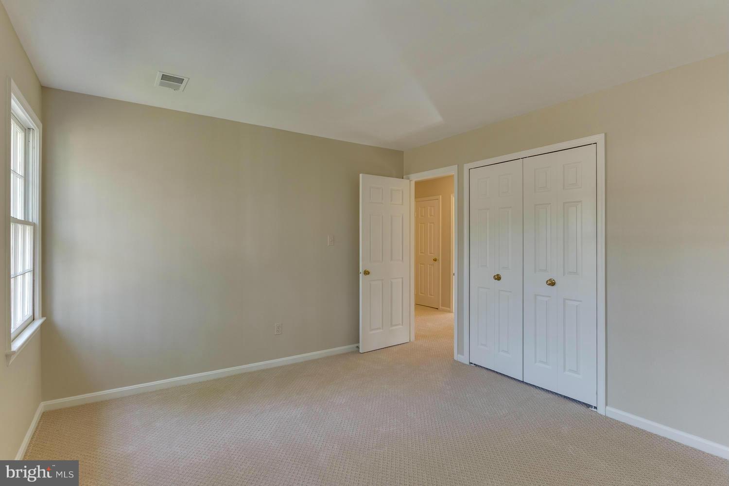 7048 Arbor Lane McLean, VA 22101 - Photo 16 of 30 Bedroom