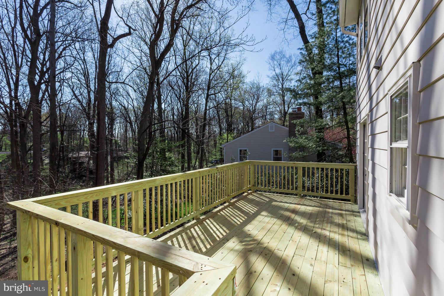 7048 Arbor Lane McLean, VA 22101 - Photo 27 of 30 Exterior (Rear)