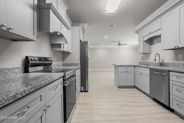 $315,500 | 9932 Kahana Street, Diamondhead, MS 39525