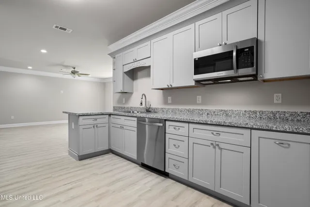 $315,500 | 9932 Kahana Street, Diamondhead, MS 39525