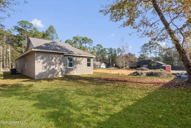 $315,500 | 9932 Kahana Street, Diamondhead, MS 39525