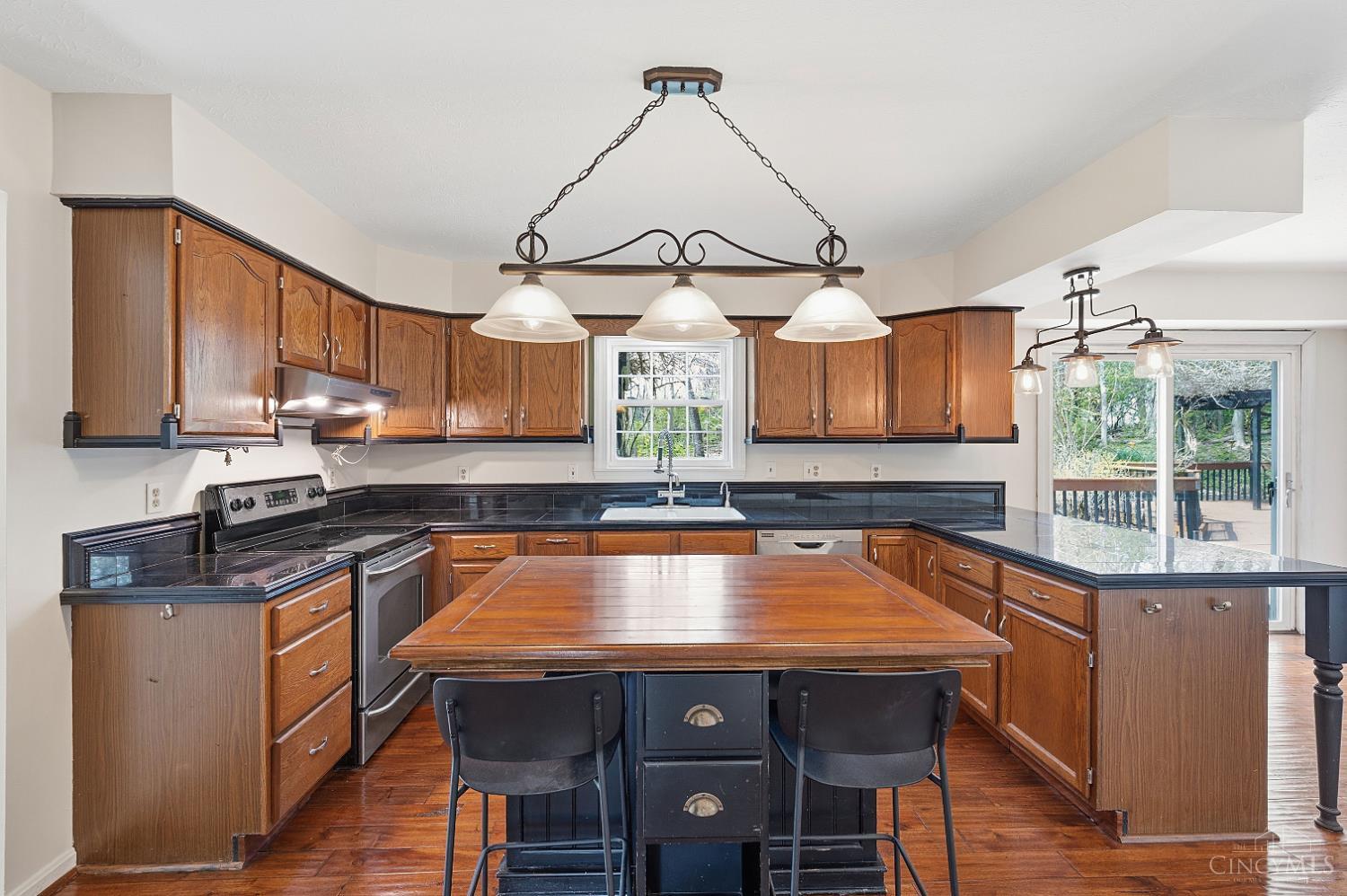 3883 Fulton Grove Road Cincinnati, OH 45245 - Photo 17 of 70