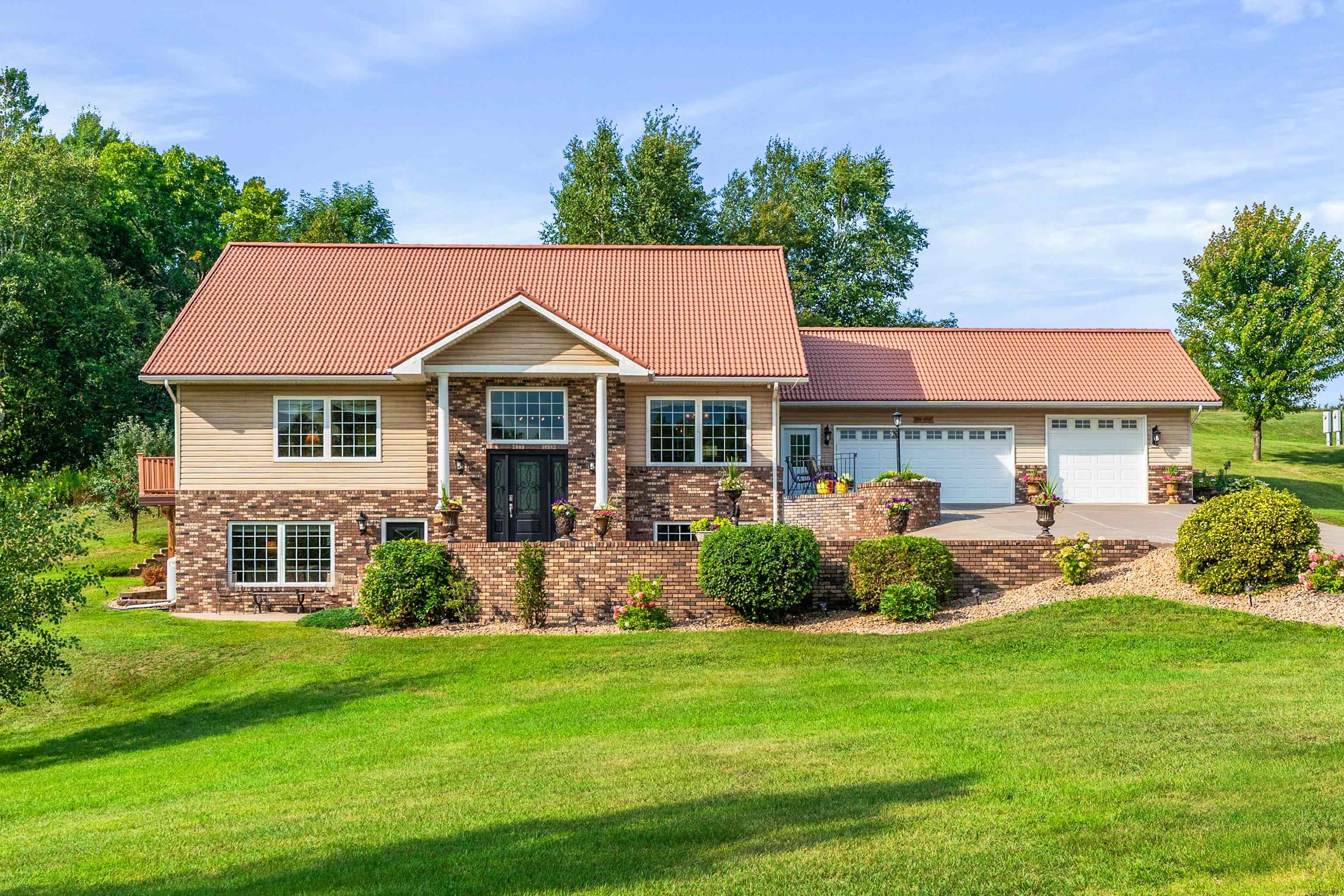 5123 Shulze Road Hermantown, MN 55810 - Photo 1 of 70 Gallery Image 1