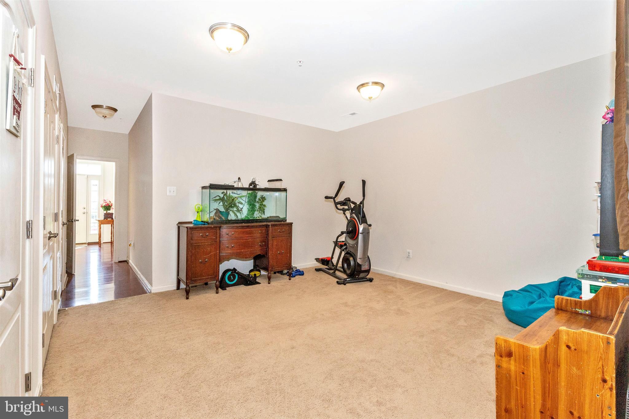 13034 Yellow Jacket Road Hagerstown, MD 21740 - Photo 13 of 43 Gallery Image 13
