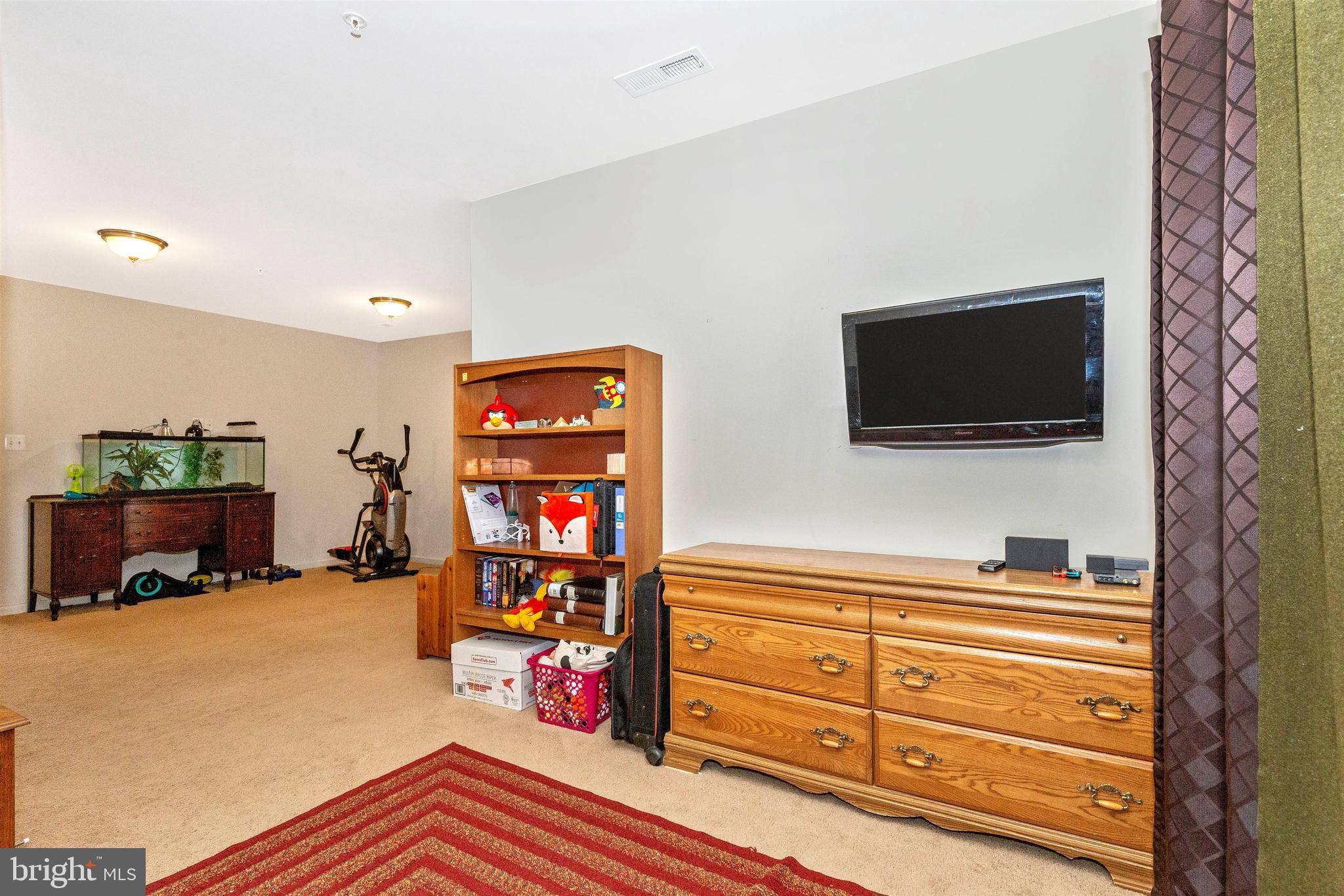 13034 Yellow Jacket Road Hagerstown, MD 21740 - Photo 14 of 43 Gallery Image 14