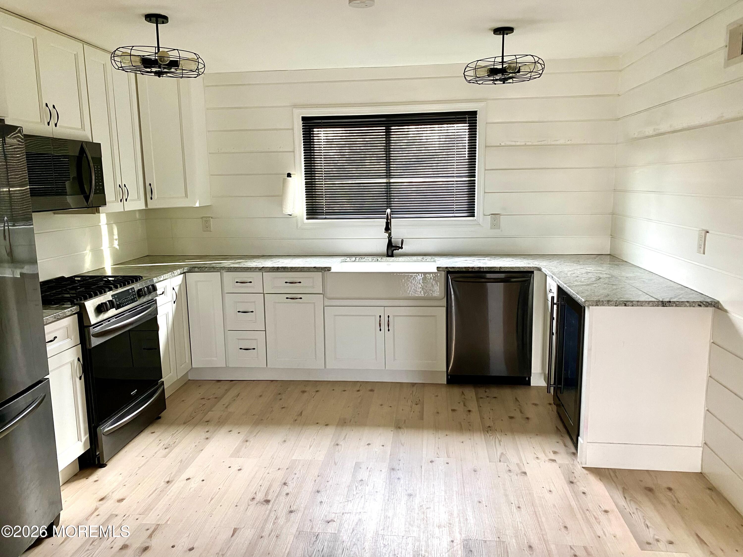 1641 Elm Avenue, Unit 2 Point Pleasant, NJ 08742 - Photo 4 of 16 Kitchen