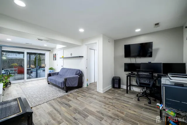 $629,000 | 178 Grant Avenue, Colonia, NJ 07067