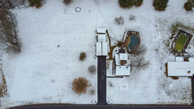 $350,000 | 253 County Highway 102, Gloversville, NY 12078