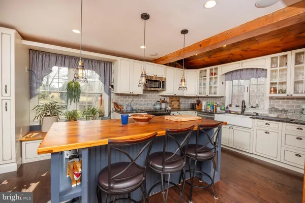 $575,000 | 1684 Chestnut Ridge Road, Upper Black Eddy, PA 18972