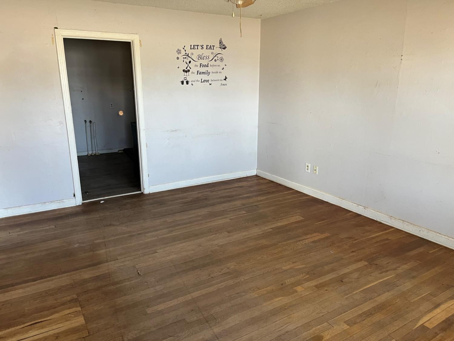 2011 35th Street Lubbock, TX 79412 - Photo 2 of 8 Photo 2