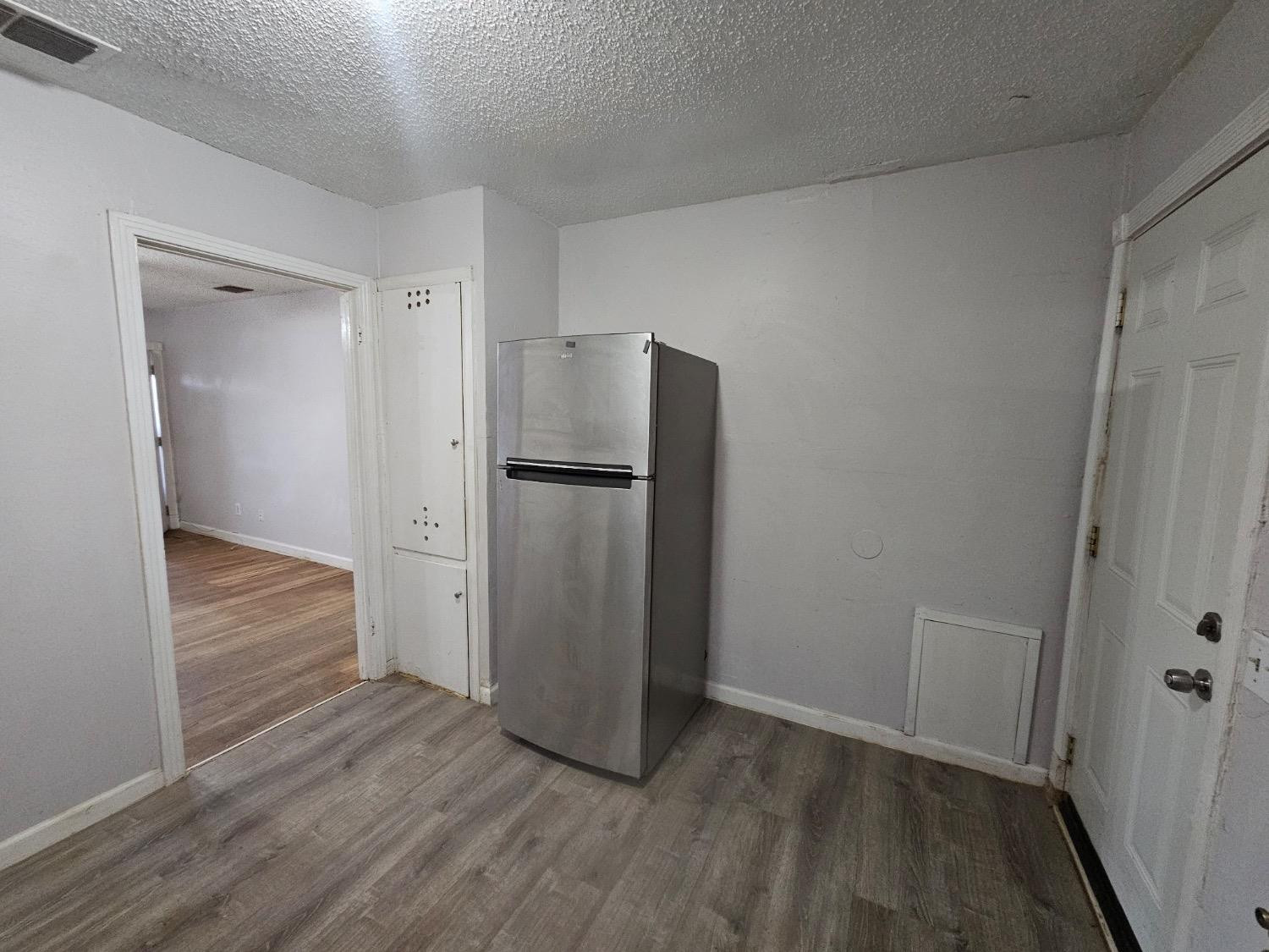 2011 35th Street Lubbock, TX 79412 - Photo 5 of 8 Photo 5