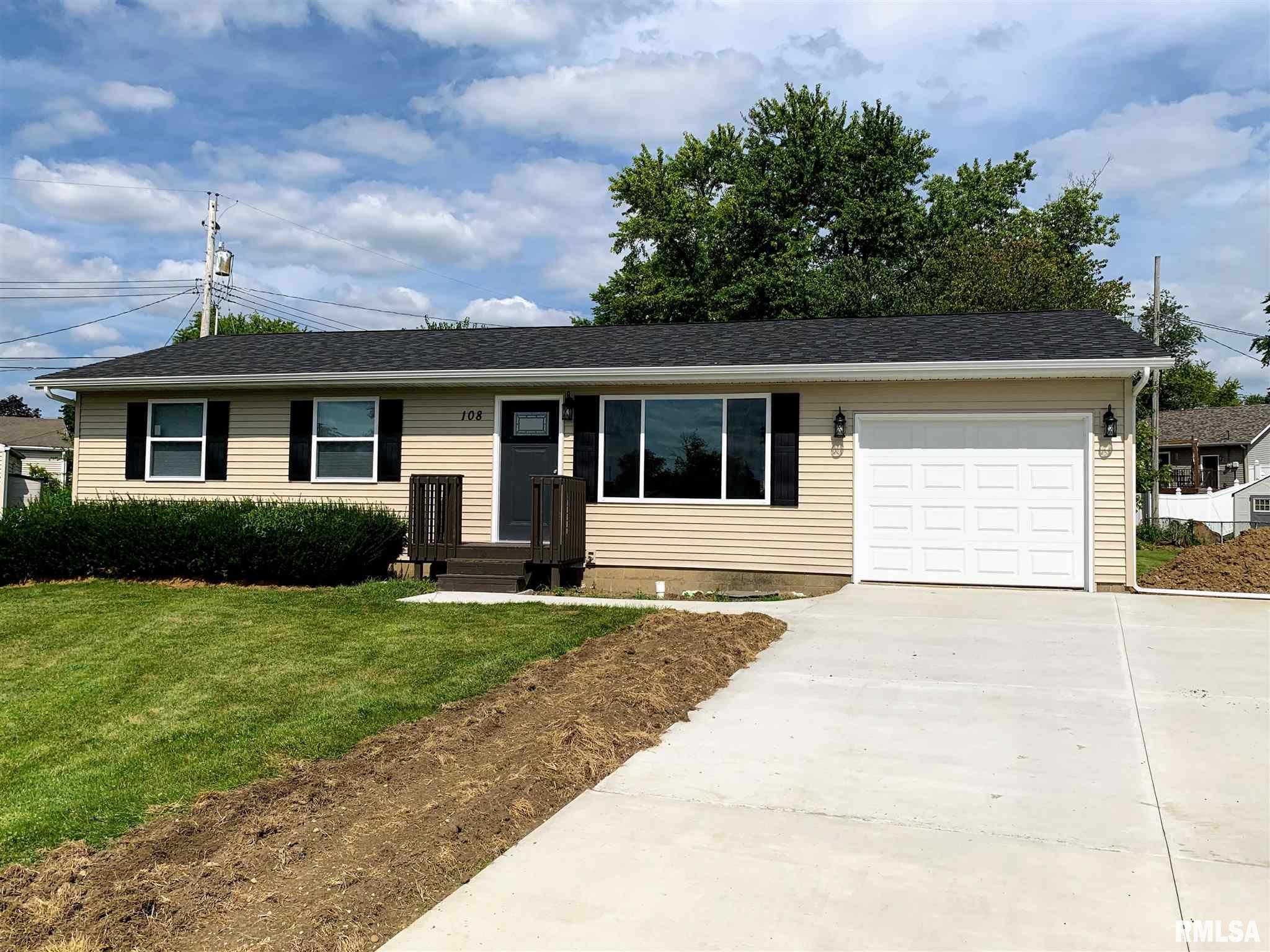 108 Pearl Circle Washington, IL 61571 - Photo 1 of 10 Gallery Image 1