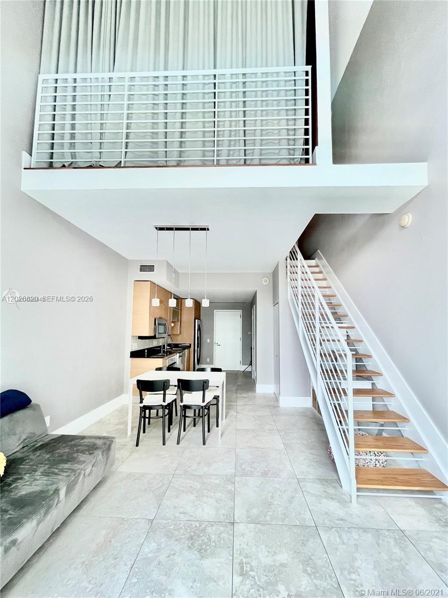 60 Southwest 13th Street, Unit 2002 Miami, FL 33130 - Photo 10 of 23