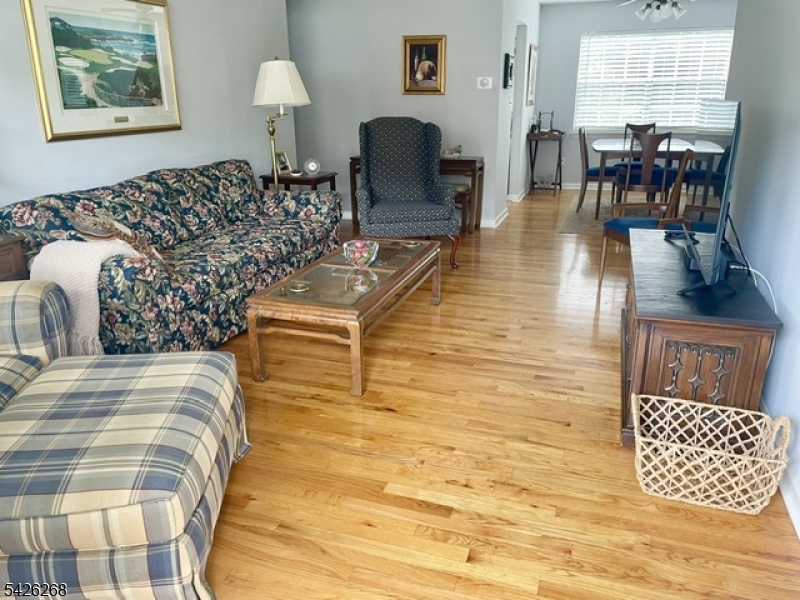 800 Old Springfield Avenue, Unit 19 Summit, NJ 07901 - Photo 5 of 22