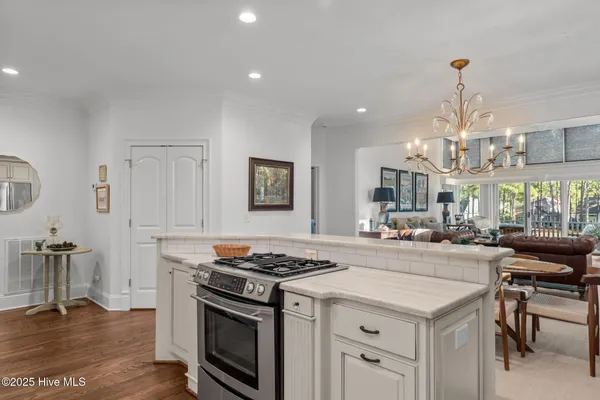 $899,000 | 140 Cochrane Castle Circle, Pinehurst, NC 28374