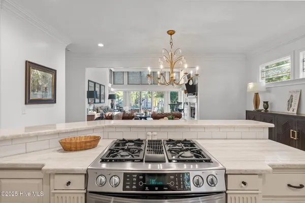 $899,000 | 140 Cochrane Castle Circle, Pinehurst, NC 28374