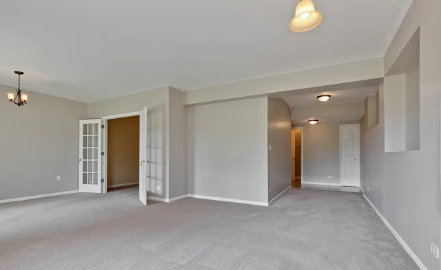 $3,700 | 473 Bay Tree Circle, Vernon Hills, IL 60061