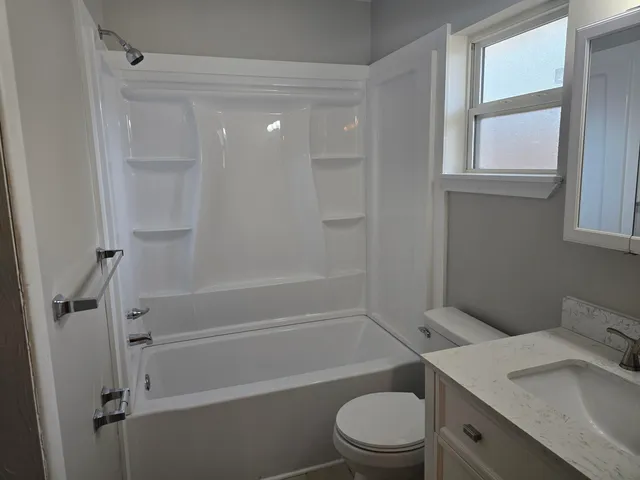 $1,150 | 109 Chicago Avenue Southeast, Unit 1, Fort Walton Beach, FL 32548