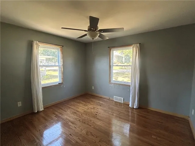 $268,500 | 824 Garden Street, St. Joseph, MO 64504