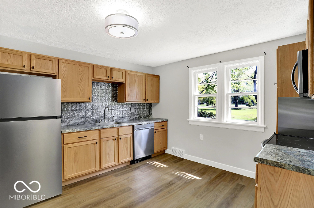 11155 East 10th Street Indianapolis, IN 46229 - Photo 14 of 42