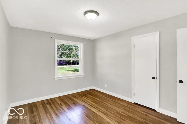 $179,900 | 11155 East 10th Street, Indianapolis, IN 46229