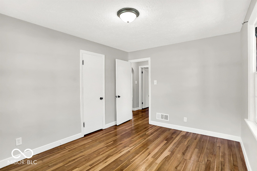 11155 East 10th Street Indianapolis, IN 46229 - Photo 26 of 42