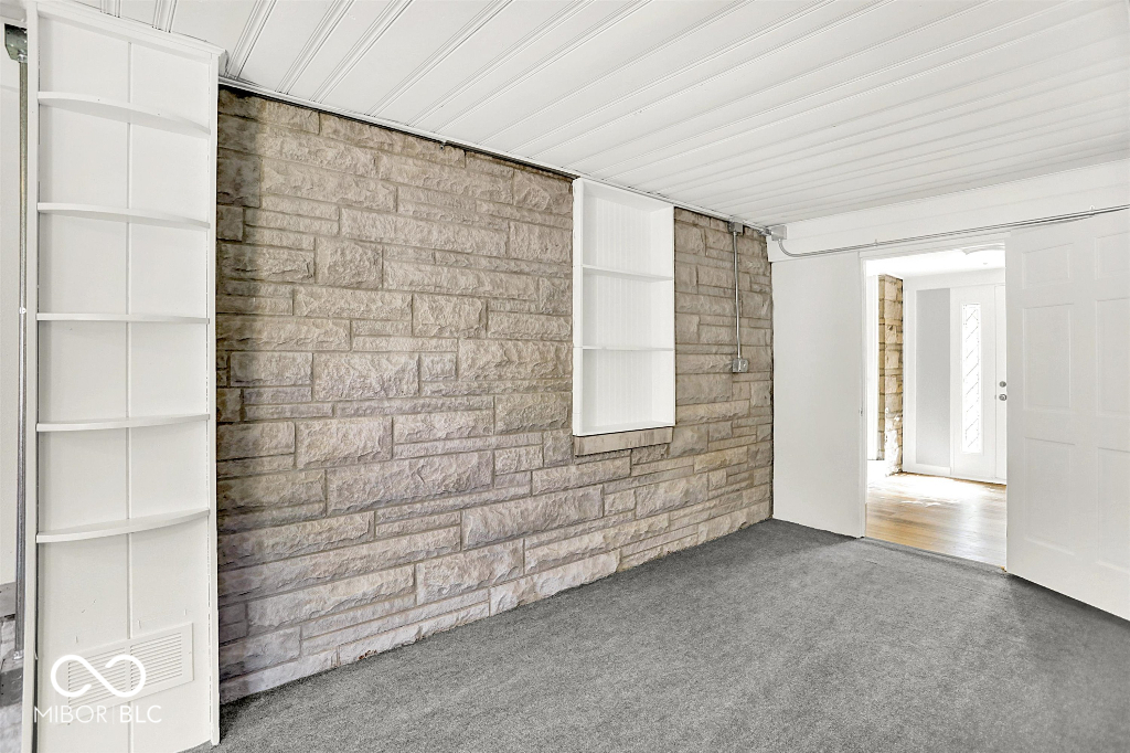 11155 East 10th Street Indianapolis, IN 46229 - Photo 33 of 42