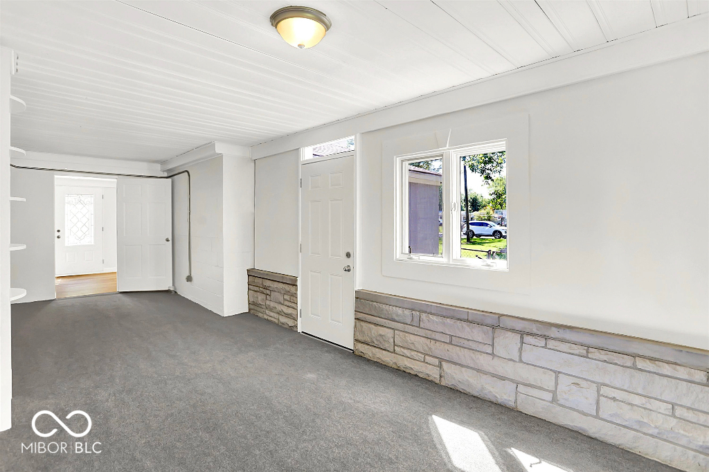 11155 East 10th Street Indianapolis, IN 46229 - Photo 34 of 42