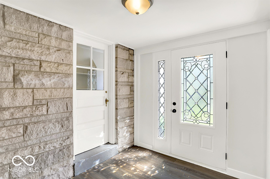 11155 East 10th Street Indianapolis, IN 46229 - Photo 8 of 42