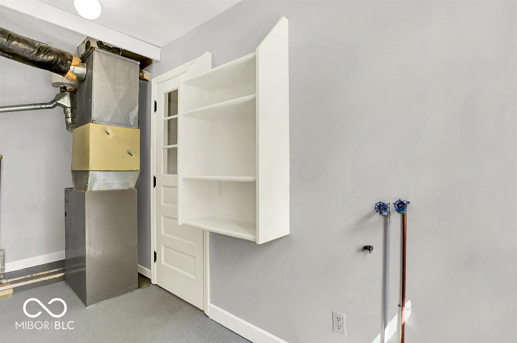 11155 East 10th Street Indianapolis, IN 46229 - Photo 9 of 42