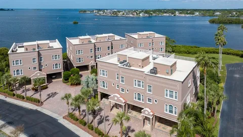 $1,199,000 | 600 Reserve Court, Unit 600, Dunedin, FL 34698