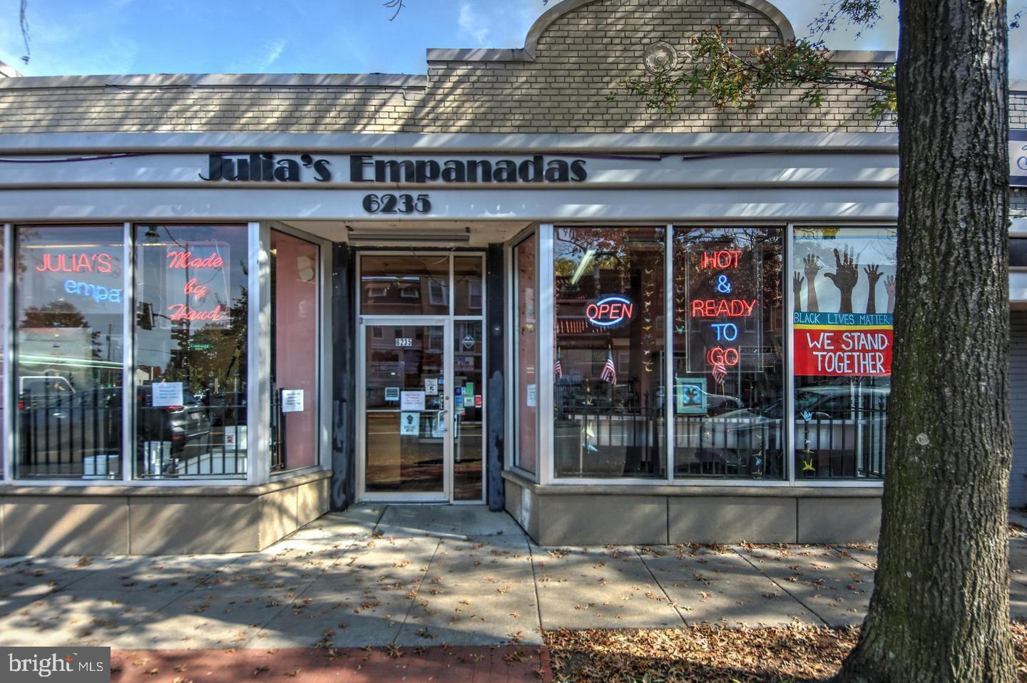 236 Farragut Street Northwest, Unit H203 Washington, DC 20011 - Photo 28 of 30 a view of a shop in a street