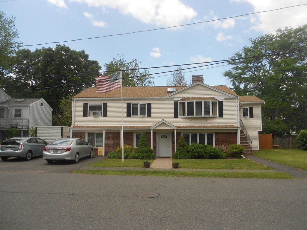 16 Pillings Road Saugus, MA 01906 - Photo 2 of 30 Gallery Image 2