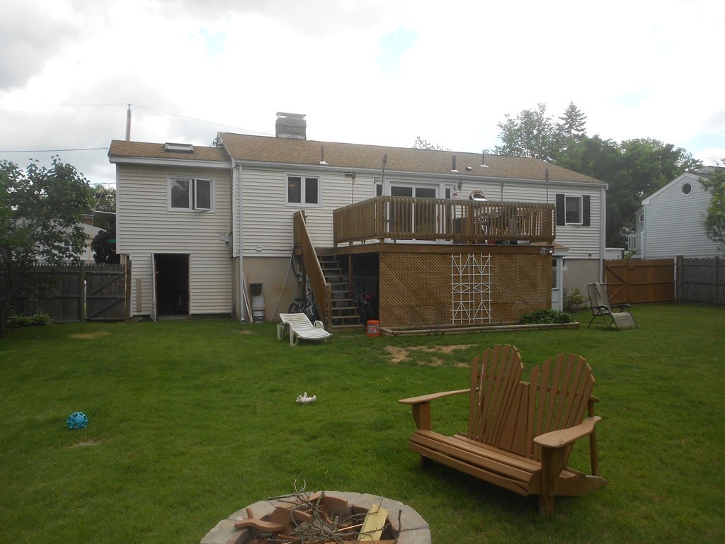 16 Pillings Road Saugus, MA 01906 - Photo 4 of 30 Gallery Image 4