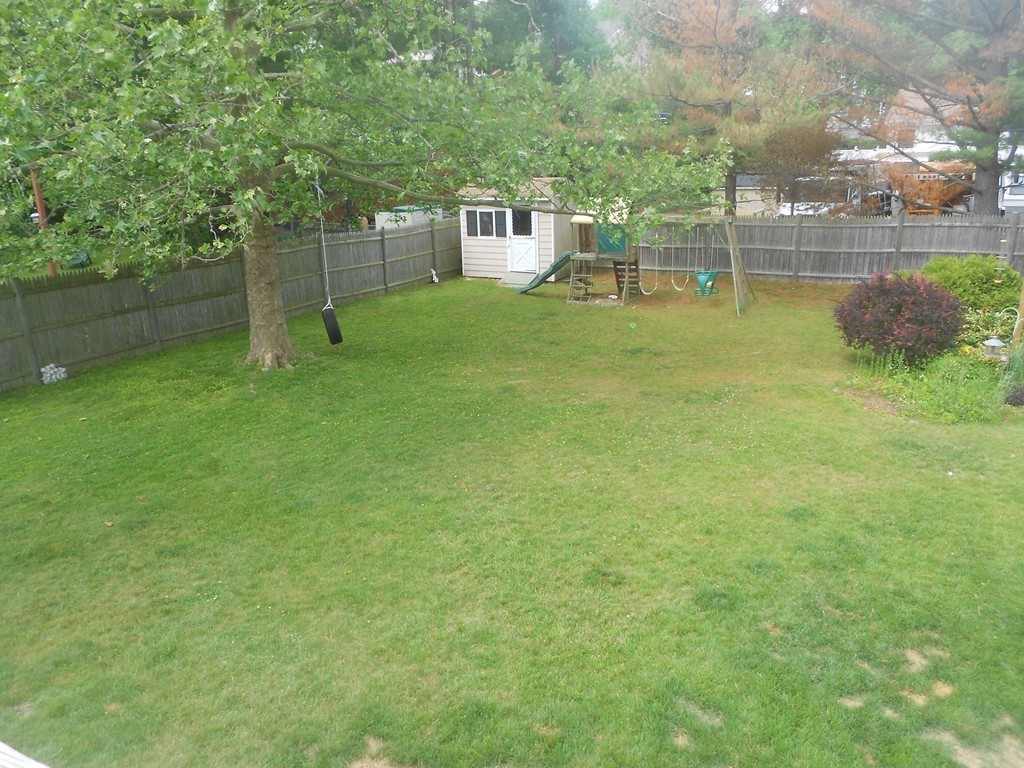 16 Pillings Road Saugus, MA 01906 - Photo 7 of 30 Gallery Image 7