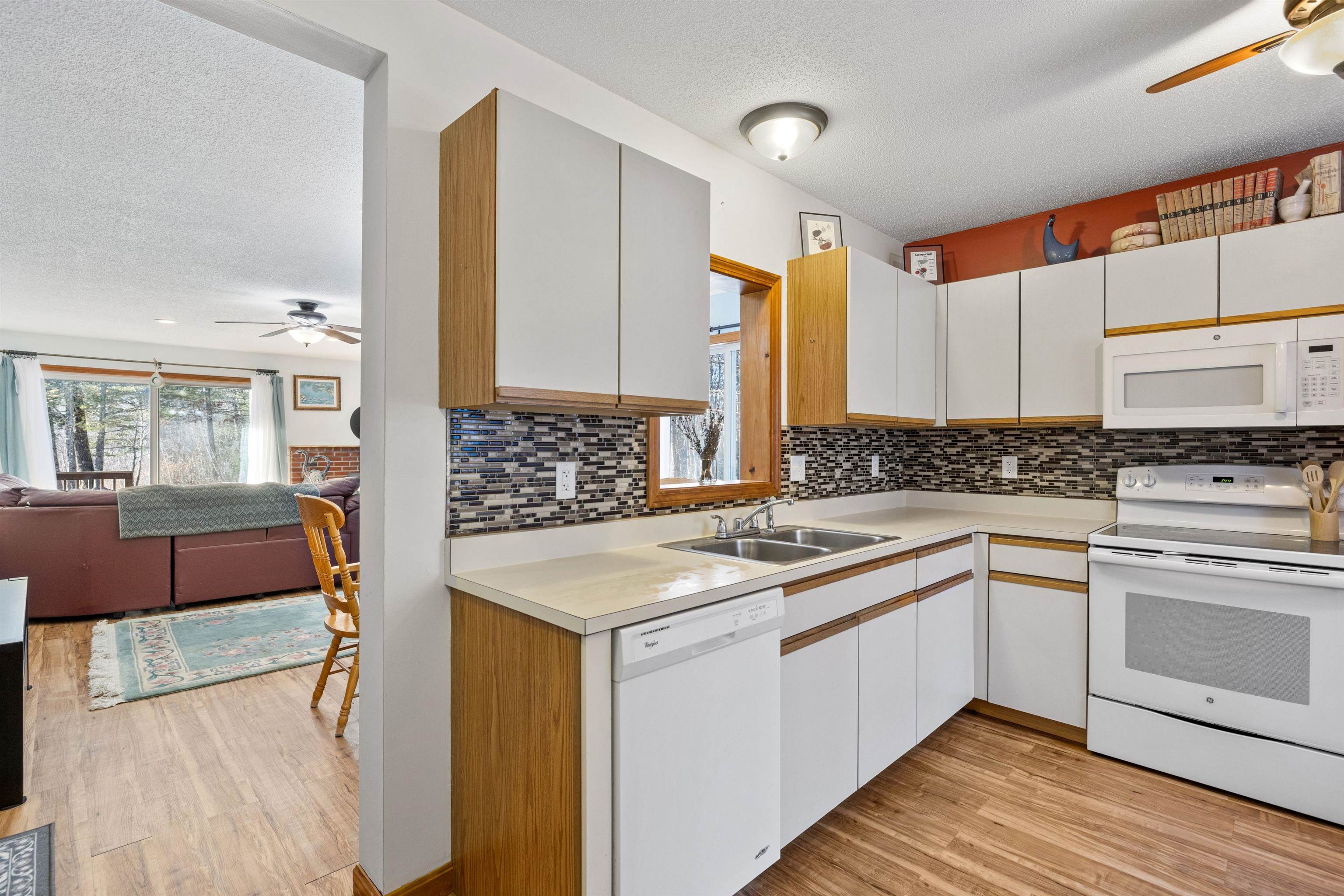 96 Star Ridge Road, Unit 36 Thornton, NH 03285 - Photo 4 of 42 Gallery Image 4