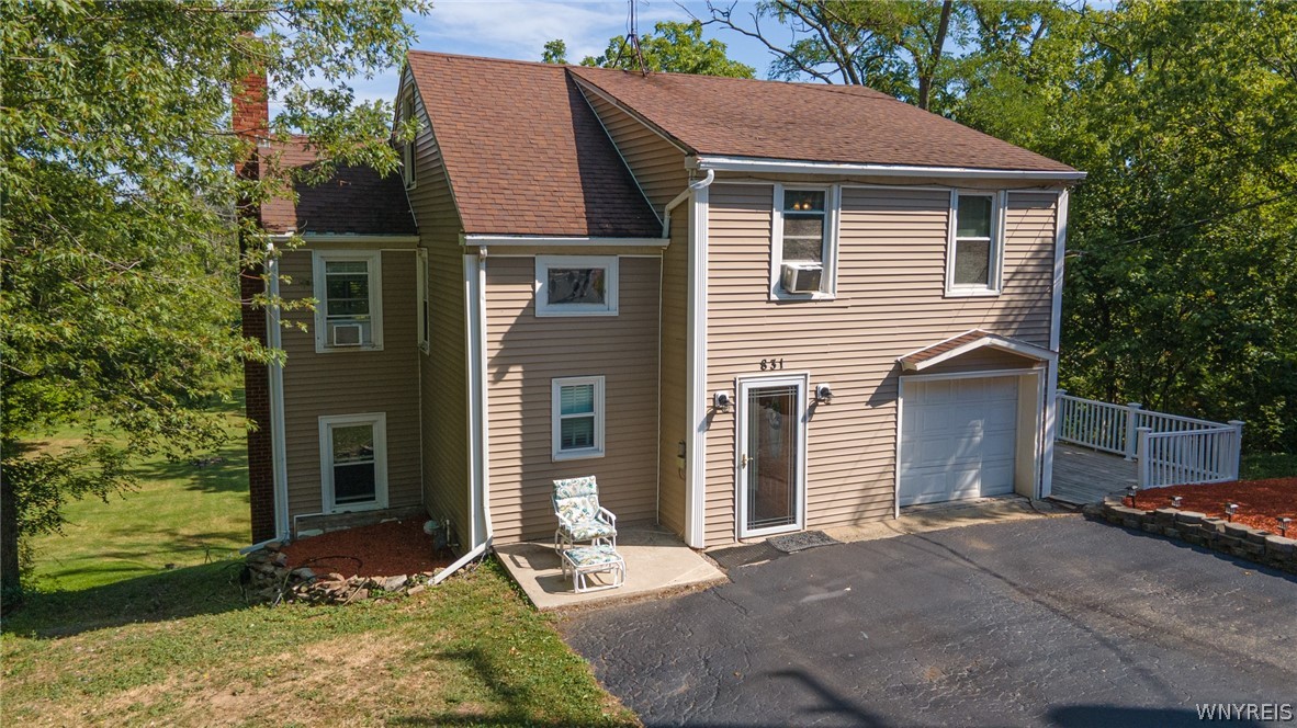 831 Ridge Road Lewiston, NY 14092 - Photo 1 of 1
