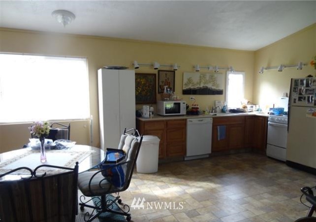 223 McDonnell Creek Road Sequim, WA 98382 - Photo 18 of 25 Gallery Image 18
