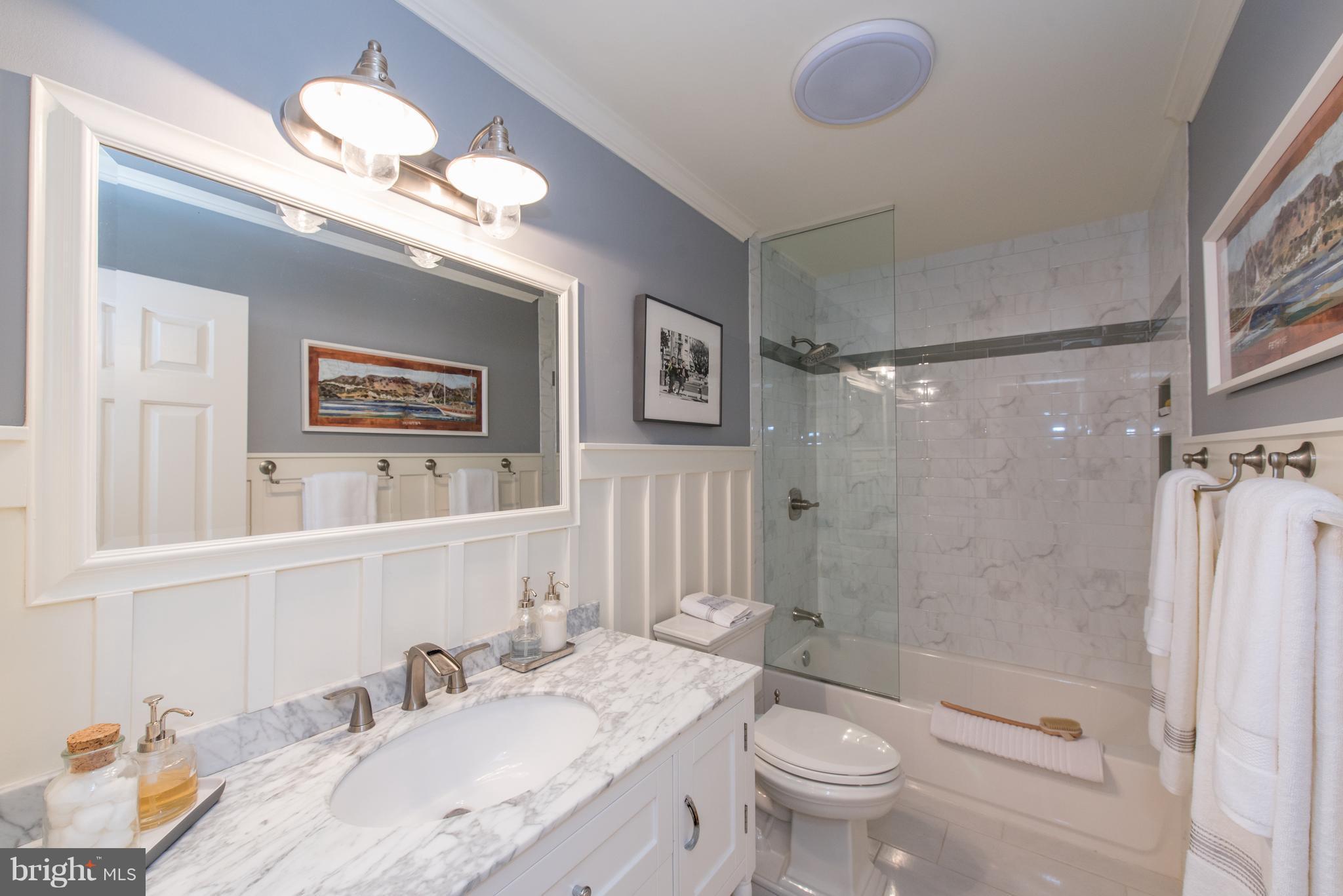 2929 Moores Road Baldwin, MD 21013 - Photo 21 of 30 Bath