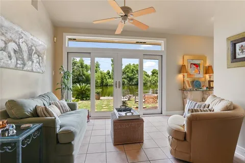 $950,000 | 6 Mary Ridge Court, River Ridge, LA 70123