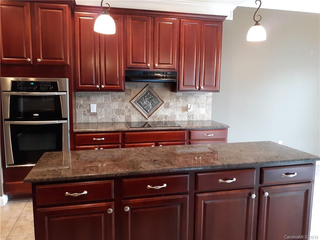 6430 Pharr Mill Road Harrisburg, NC 28075 - Photo 4 of 32 Gallery Image 4
