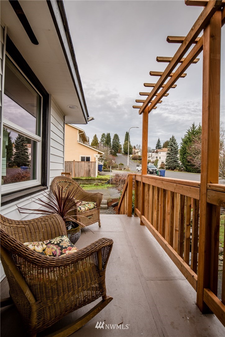 261 Powell Avenue Southwest Renton, WA 98057 - Photo 14 of 24