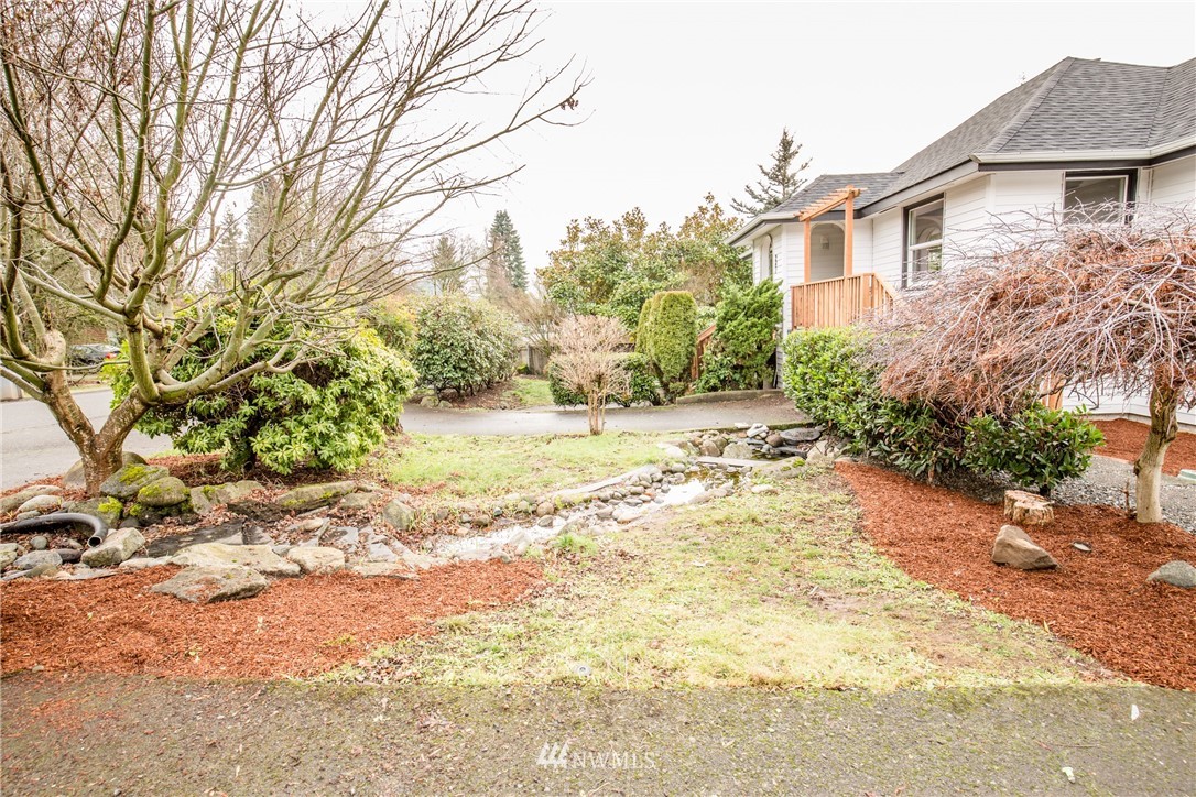 261 Powell Avenue Southwest Renton, WA 98057 - Photo 15 of 24