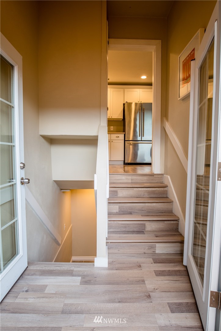 261 Powell Avenue Southwest Renton, WA 98057 - Photo 17 of 24