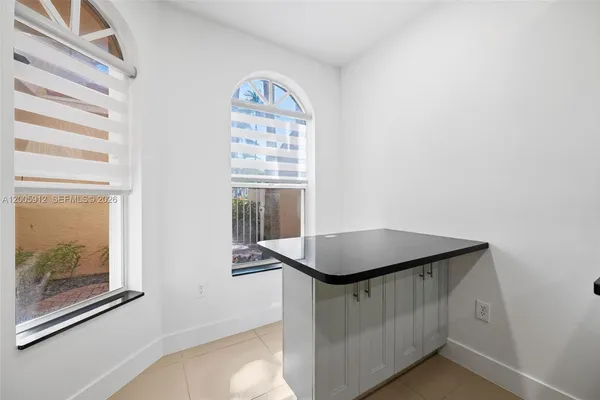 $6,300 | 21012 Northeast 34th Court, Unit 21012, Aventura, FL 33180