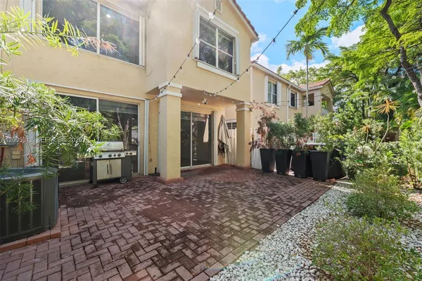 $6,300 | 21012 Northeast 34th Court, Unit 21012, Aventura, FL 33180